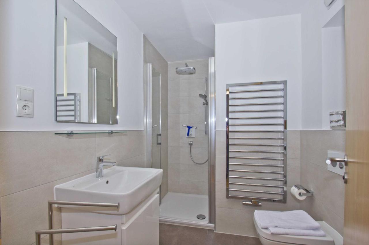 Mit Meerblick Und Balkon, Gratis Nutzung Vom Ahoi Erlebnisbad Und Sauna In Sellin - Meeresblick Fewo 17 Goehren  Esterno foto